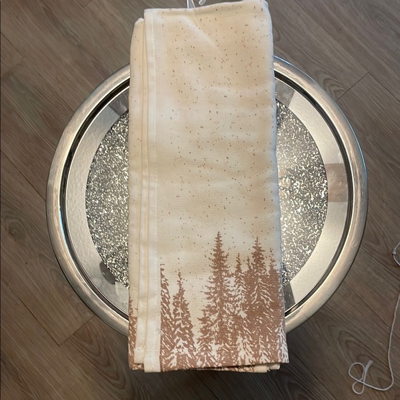 NWT ☺️⭐️ Calm & Bright Kitchen Towel (1) - Picture 2 of 4